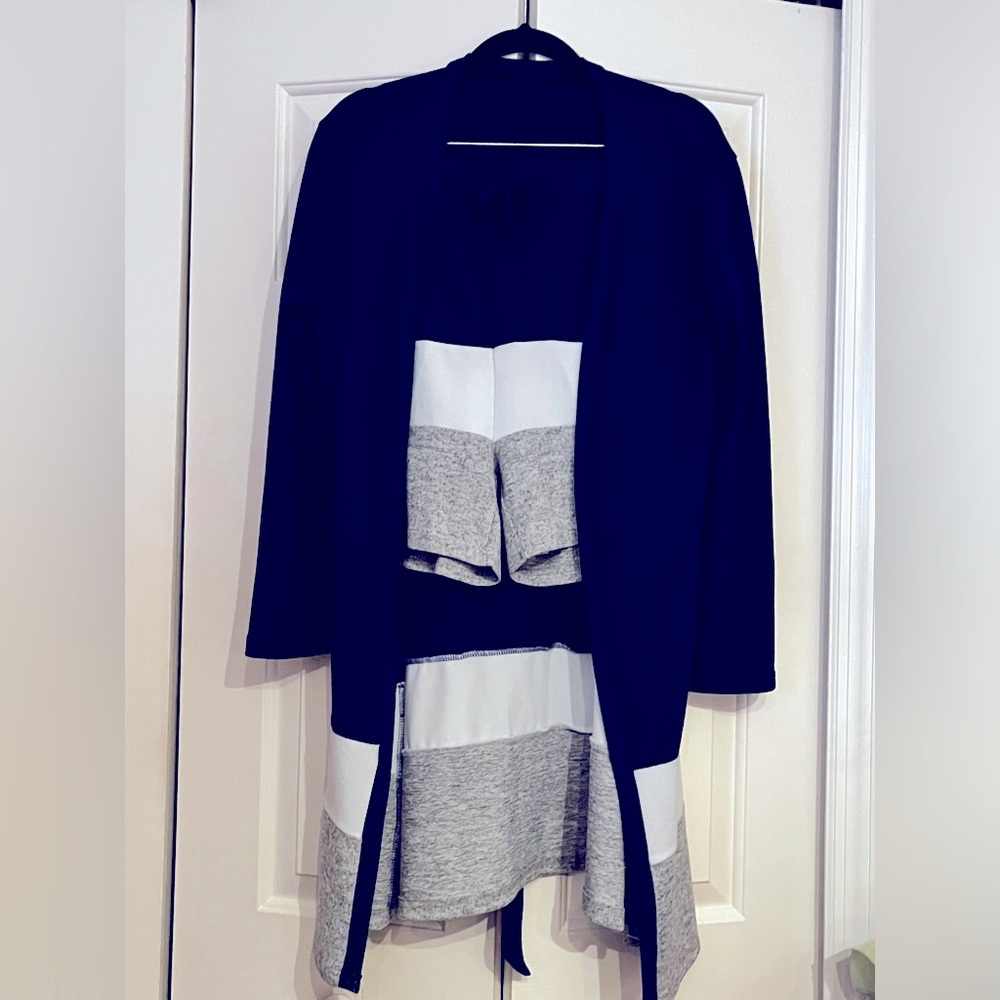Women’s Black, White & Gray Open Cardigan with Colorblock Detail